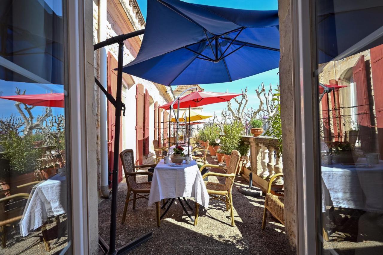 Hotel Des Artistes Tarascon Exterior photo